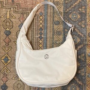 Lululemon City Essentials White Shoulder Bag — brand new w/o tags